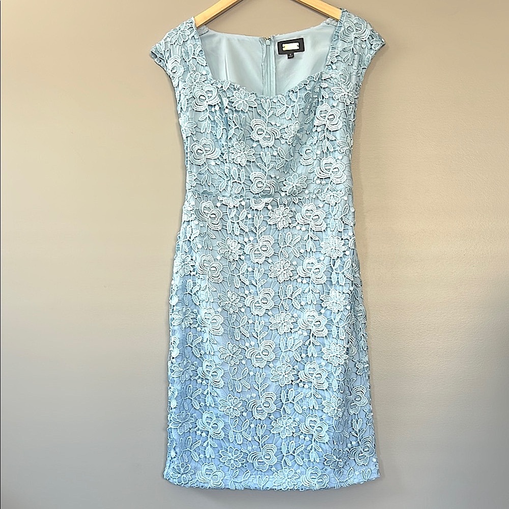 Alexia Admor Brynne Cap Sleeve Baby Blue Lace Midi Dress Size 4